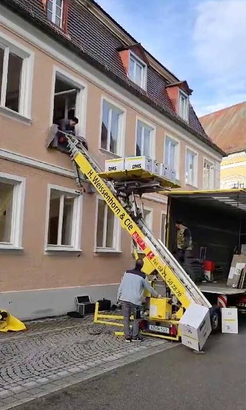 Umzug der Stadtbücherei