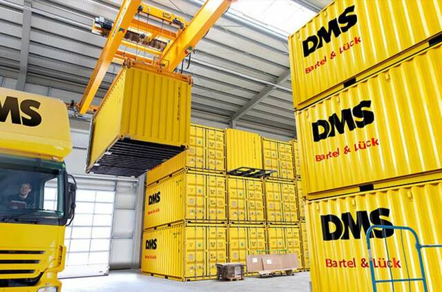 Containerhalle von Bartel & Lück