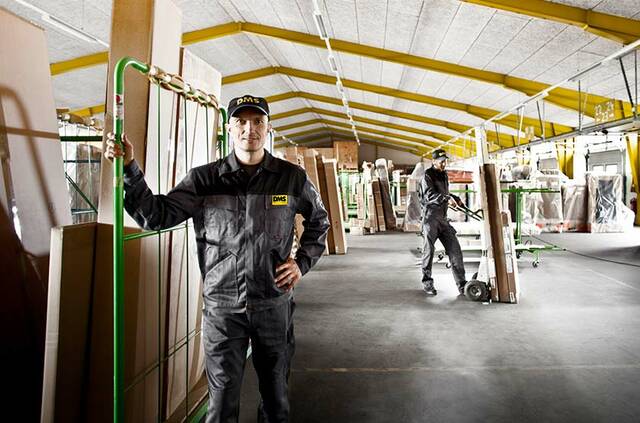 Lagerung & Logistik für Neumöbel