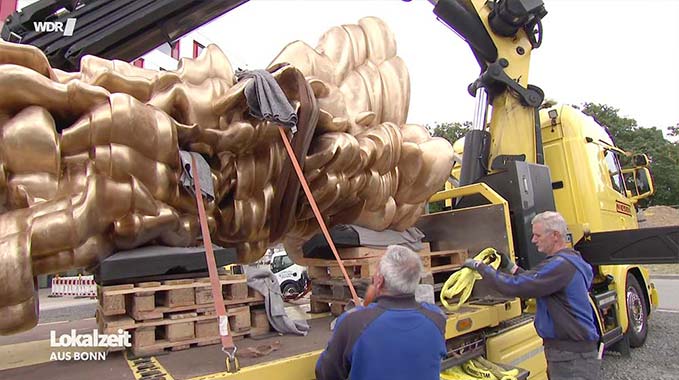 Anlieferung Skulptur